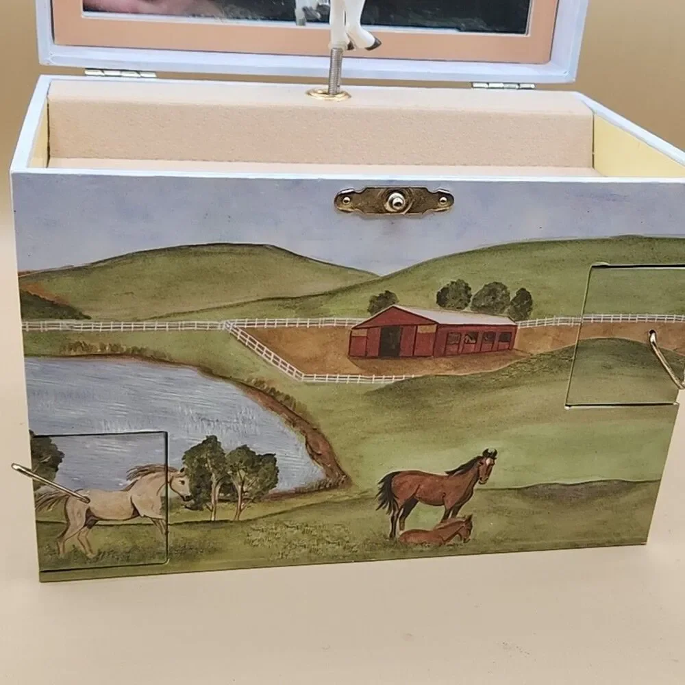 Horse Musical Jewelry Box Boys Girls Enchantmints Hide Away Horse Treasure Gift